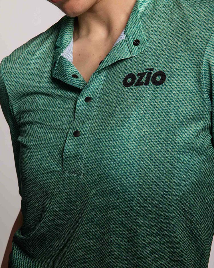 Détail tissu technique maillot gravel femme Ozio